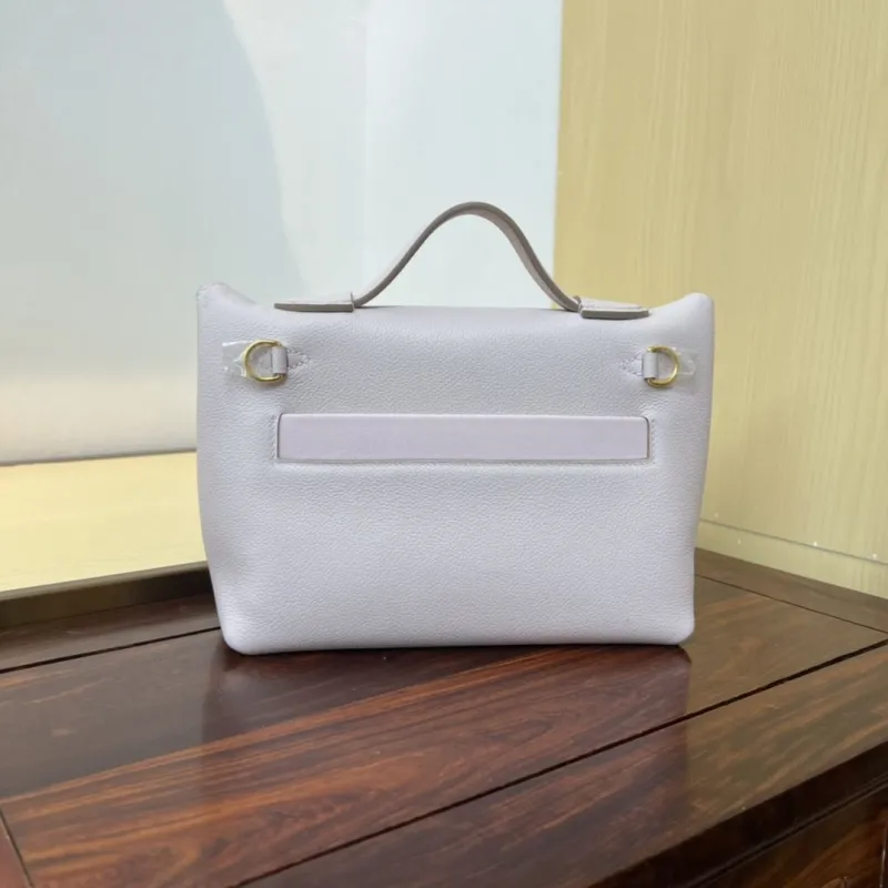 Alternative view of Hermes Kelly 2424 mini Bags-16
