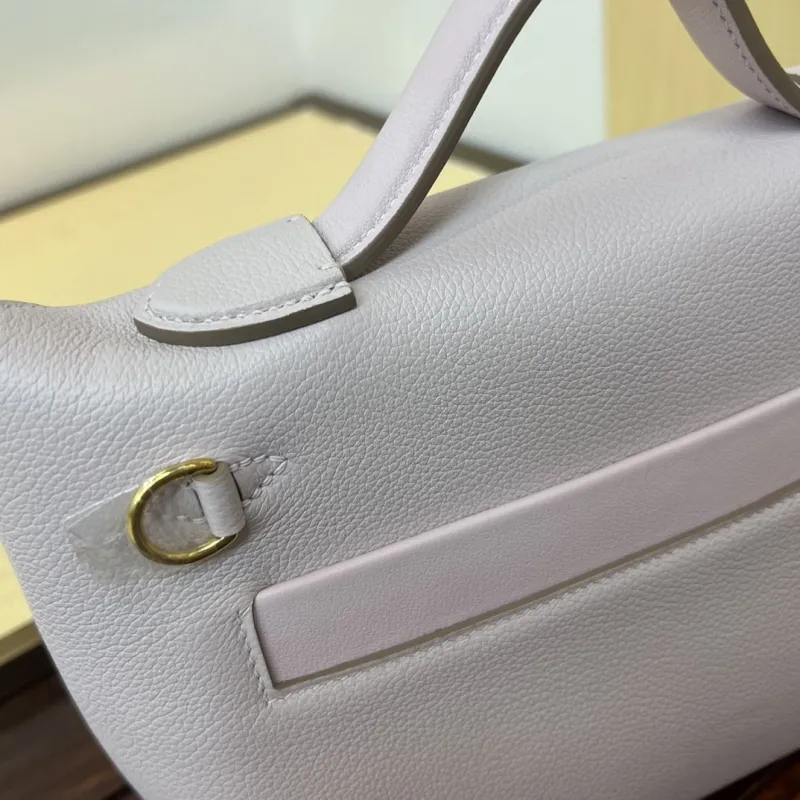 Hermes Kelly 2424 Mini Lavender Leather Handbag - Image 5