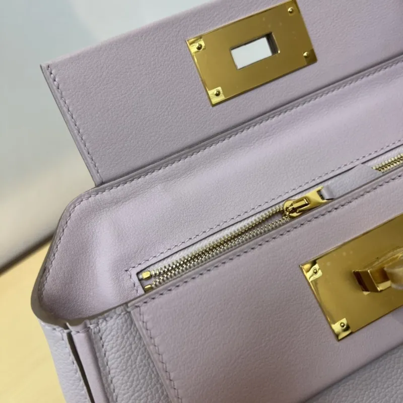 Hermes Kelly 2424 Mini Lavender Leather Handbag - Image 6