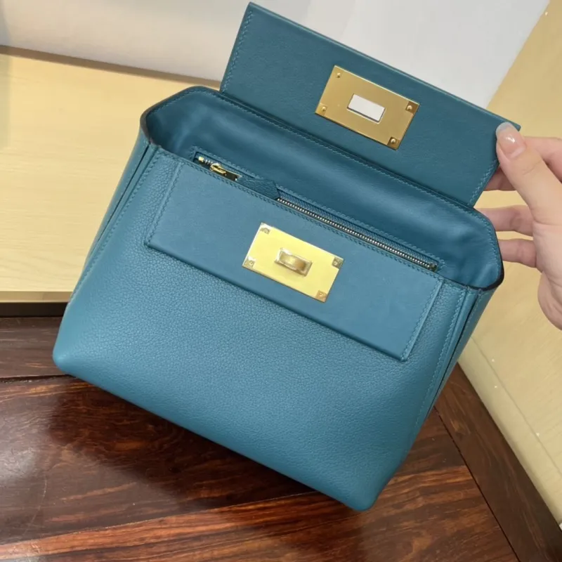 Hermes Kelly 2424 Mini Teal Leather Handbag - Image 7