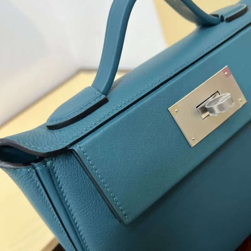 Hermes Kelly 2424 Mini 20 Teal Leather Handbag - Image 4