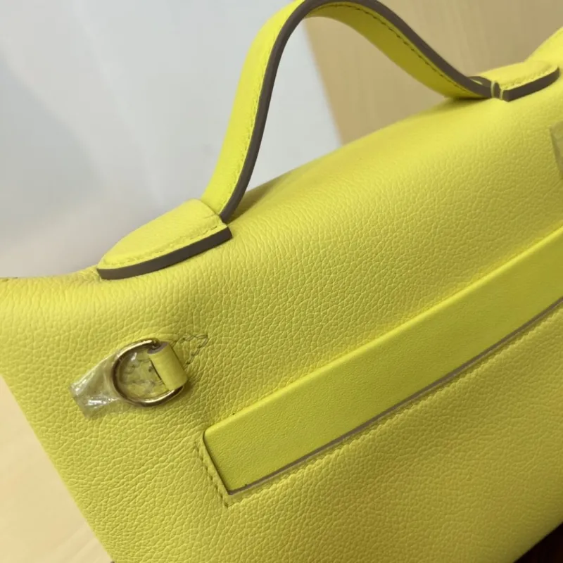 Hermes Kelly 2424 Mini Lemon Yellow Handbag - Image 5