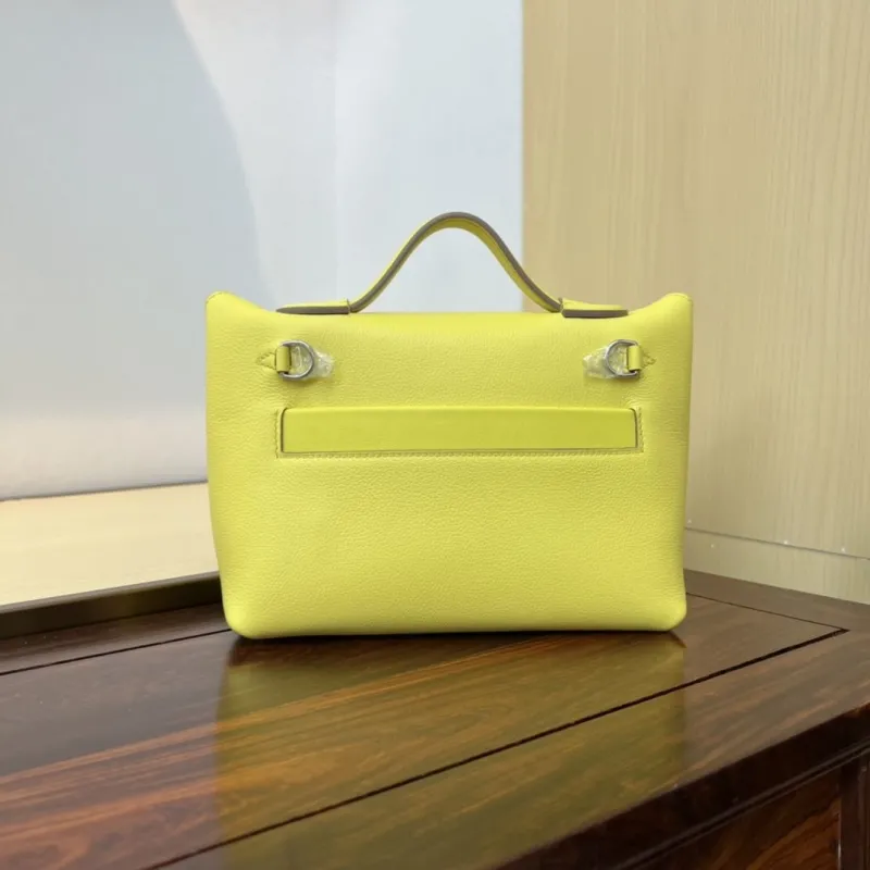 Alternative view of Hermes Kelly 2424 mini Bags-30