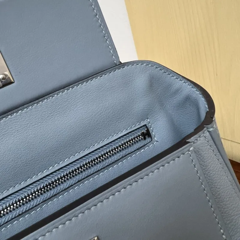 Hermes Kelly 2424 Mini Light Blue Leather Handbag - Image 9