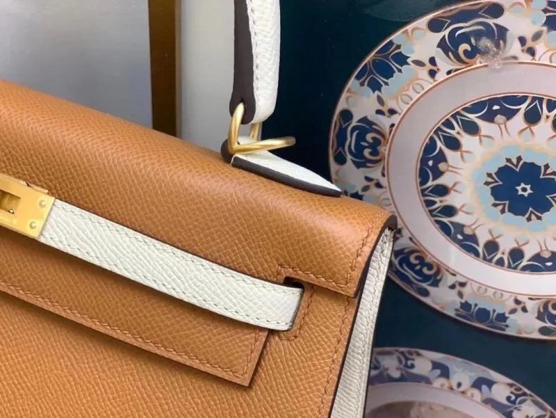 Hermes Kelly 18 Brown White Leather Handbag - Image 3