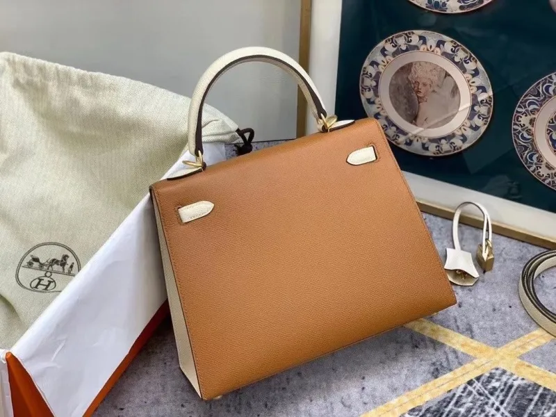 Hermes Kelly 18 Brown White Leather Handbag - Image 6
