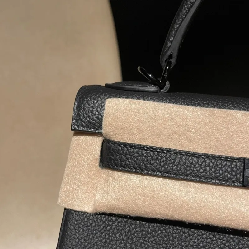 Hermes Black Leather Kelly Handbag 54 - Image 3