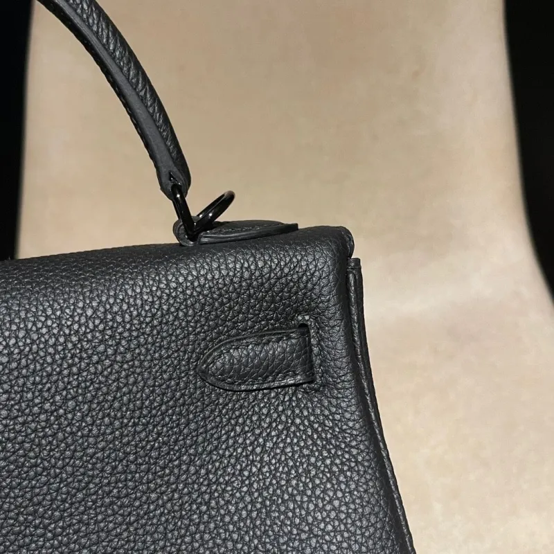 Hermes Black Leather Kelly Handbag 54 - Image 6