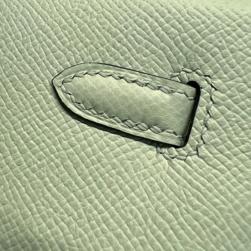 Hermes Light Green Kelly Handbag 61 - Image 7