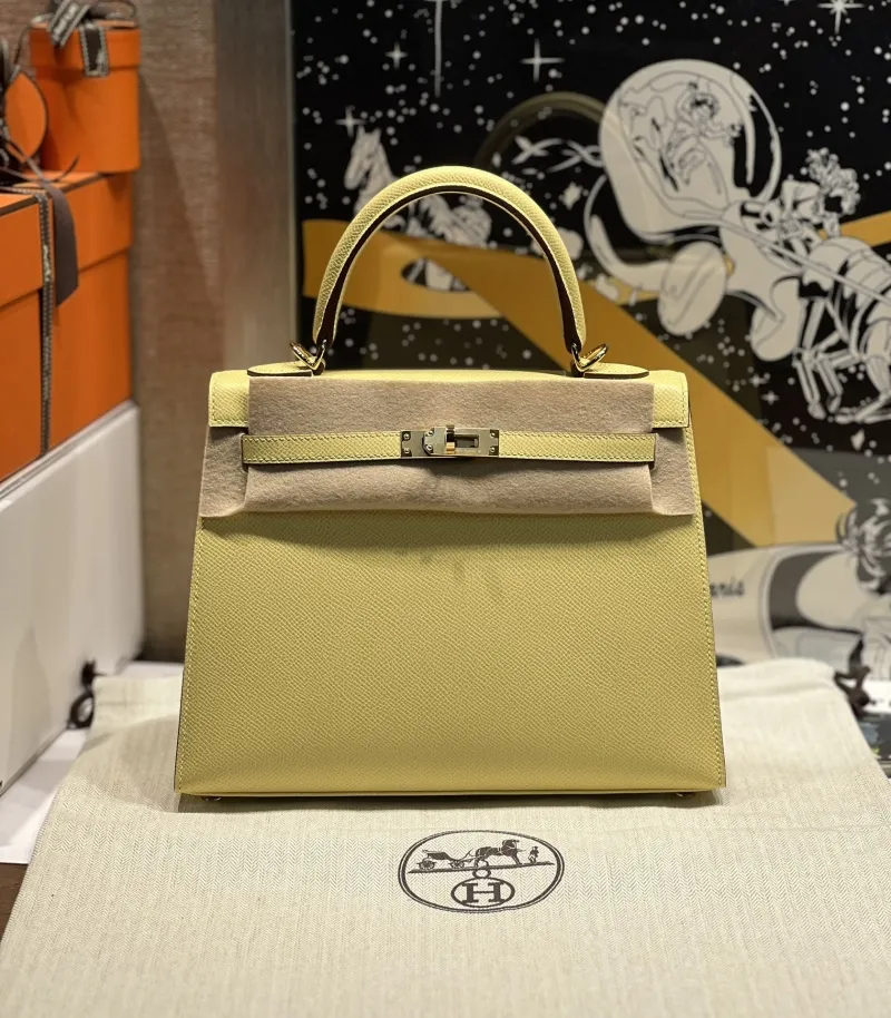 Hermes Pale Yellow Kelly Leather Handbag 62