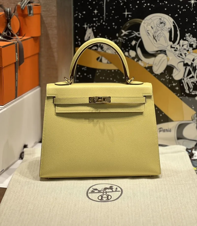 Hermes Pale Yellow Kelly Leather Handbag 62 - Image 4