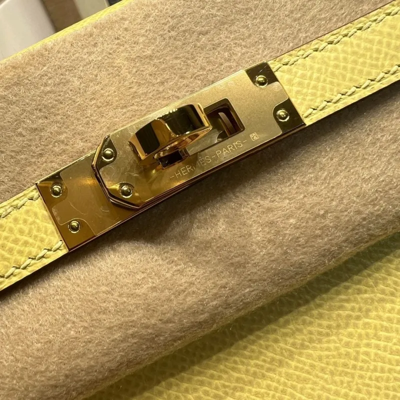 Hermes Pale Yellow Kelly Leather Handbag 62 - Image 7