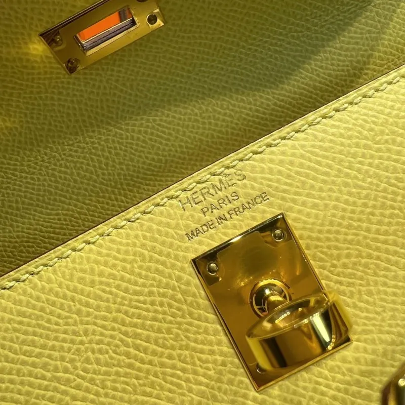 Hermes Pale Yellow Kelly Leather Handbag 62 - Image 8