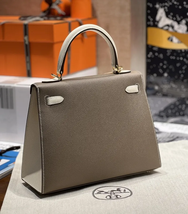 Alternative view of Hermes Kelly Bags-68