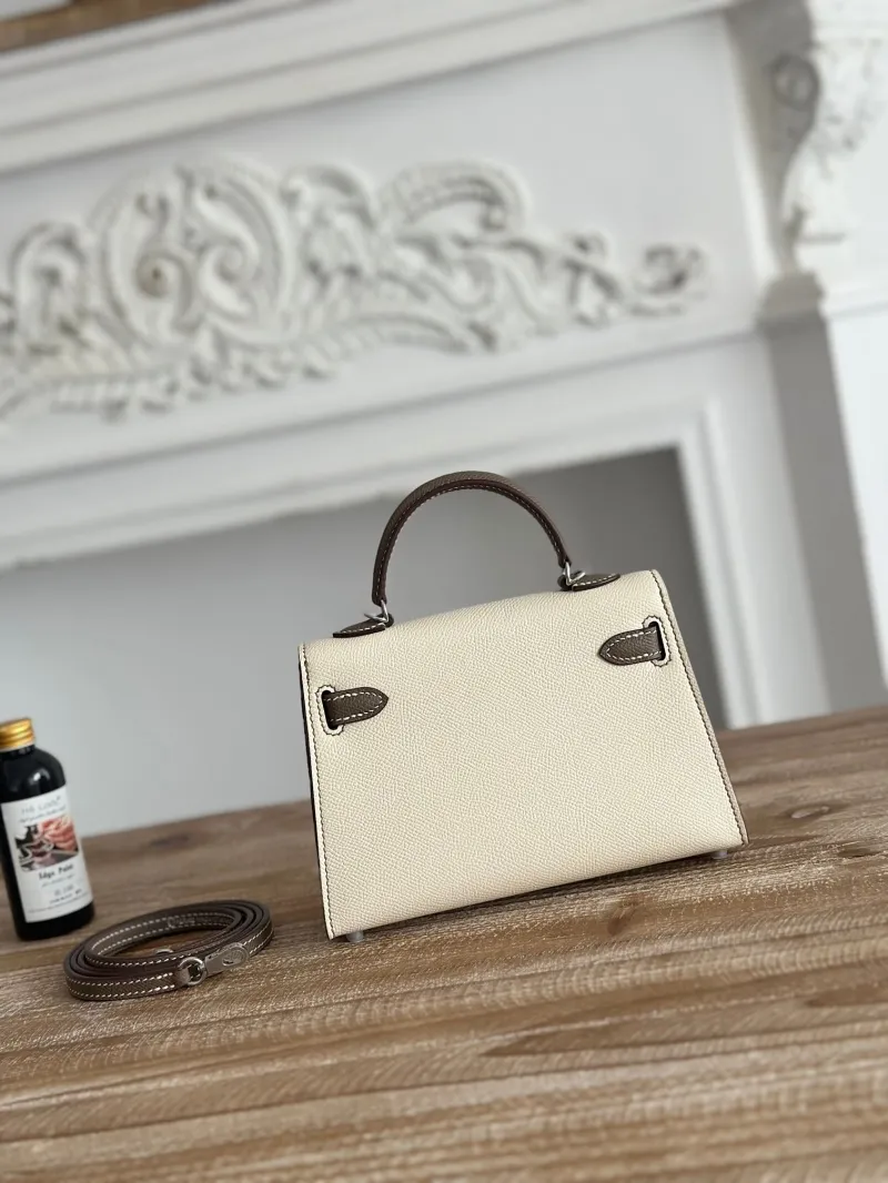 Alternative view of Hermes Kelly Bags-77