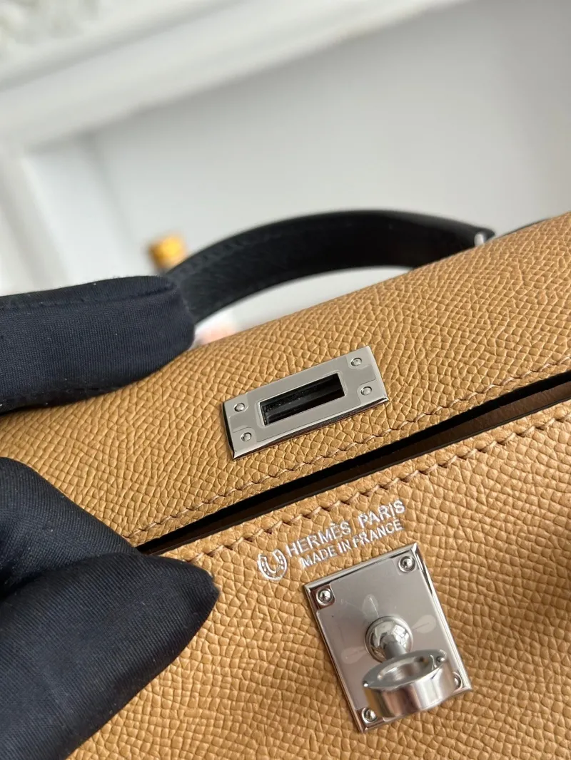 Hermes Tan Leather Kelly Crossbody Bag 79 - Image 6