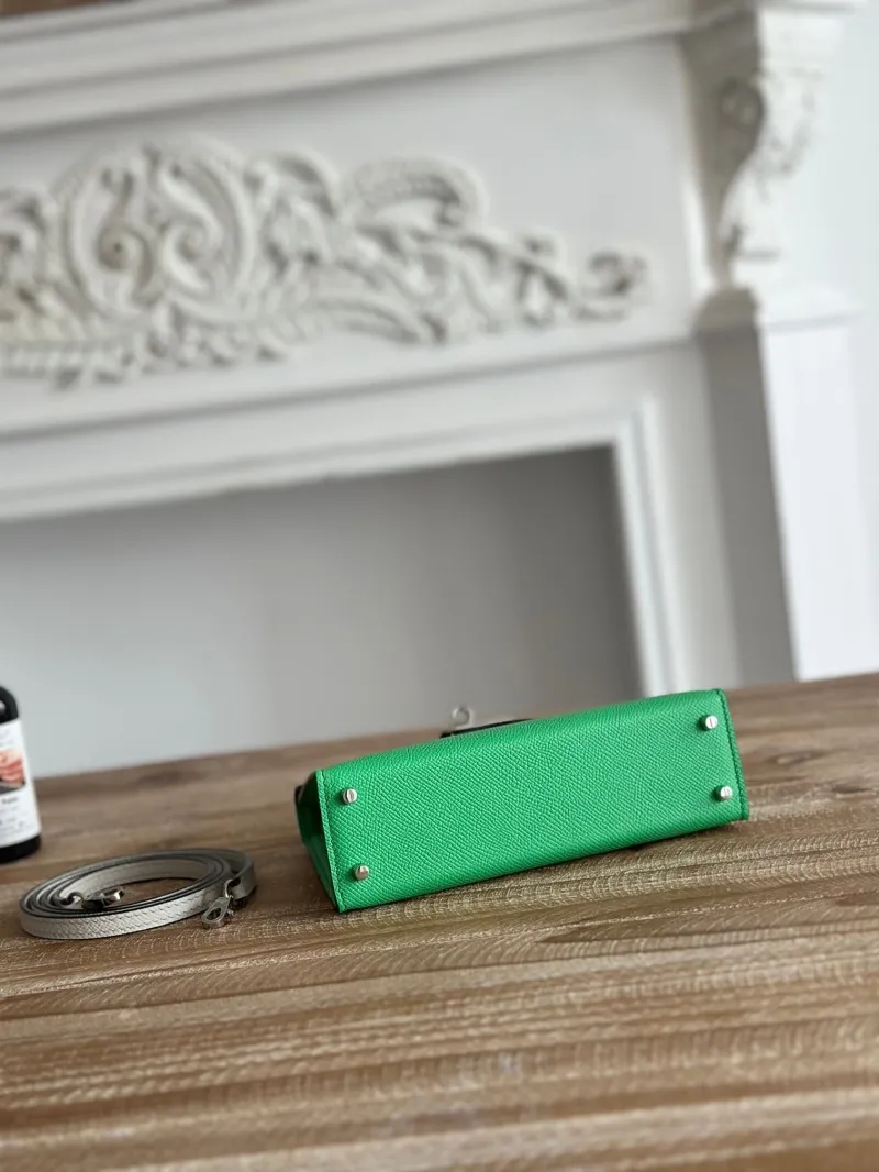 Hermes Green White Kelly Mini Handbag - Image 4
