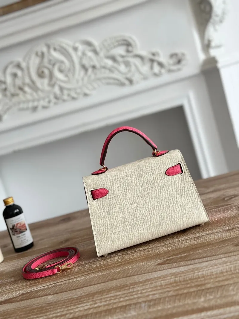 Hermes Mini Kelly Cream Pink Leather Handbag - Image 3