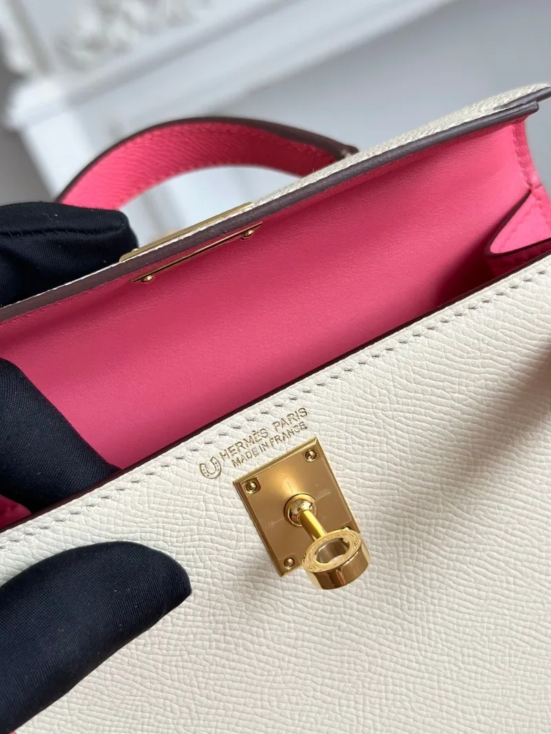 Hermes Mini Kelly Cream Pink Leather Handbag - Image 8