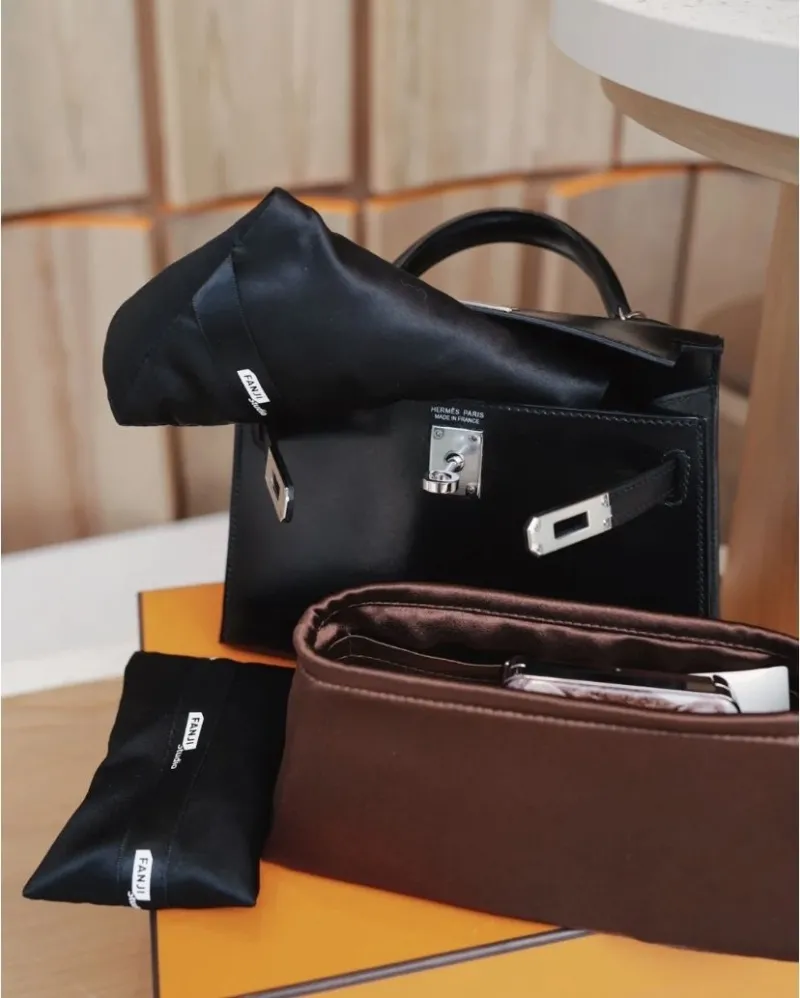 Hermes Black Mini Kelly Leather Handbag - Image 6