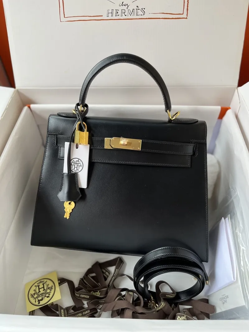 Hermes Black Leather Kelly Handbag