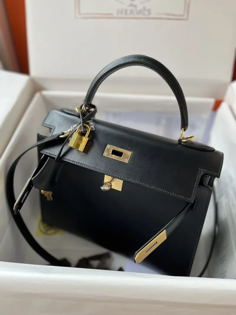 Hermes Black Leather Kelly Handbag - Image 3