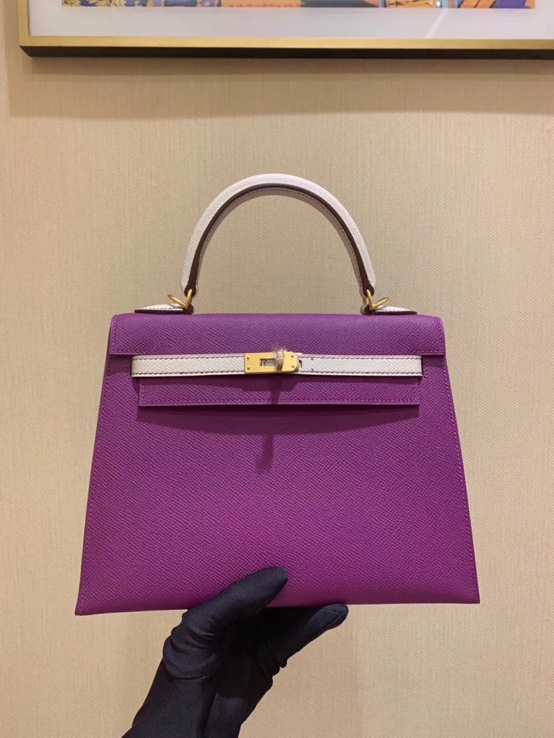 Hermes Kelly Luxury Leather Handbag - Image 7