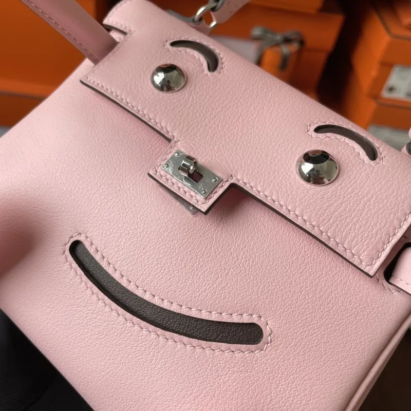 Hermes Pink Kelly Doll Leather Handbag - Image 6