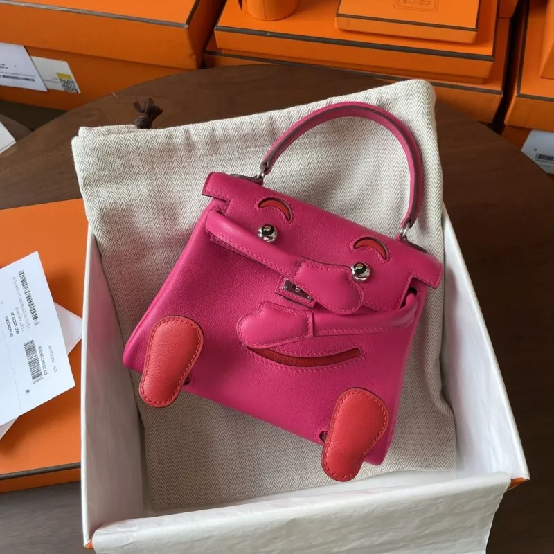 Alternative view of Hermes Pink Kelly Doll Leather Handbag