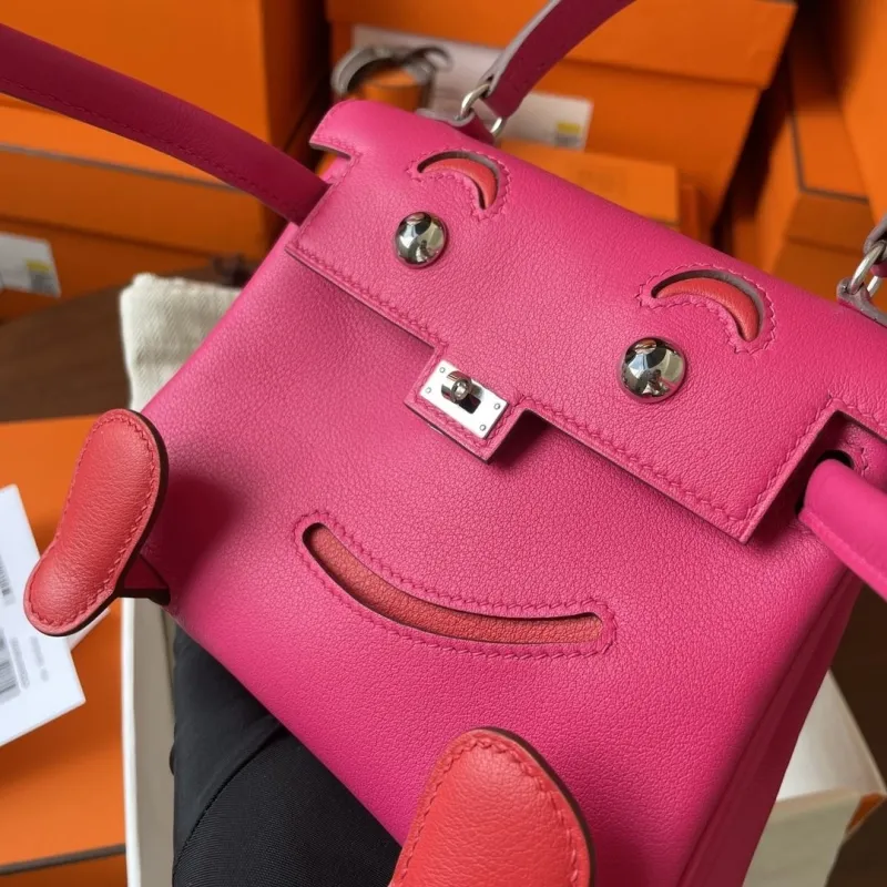 Hermes Pink Kelly Doll Leather Handbag - Image 9
