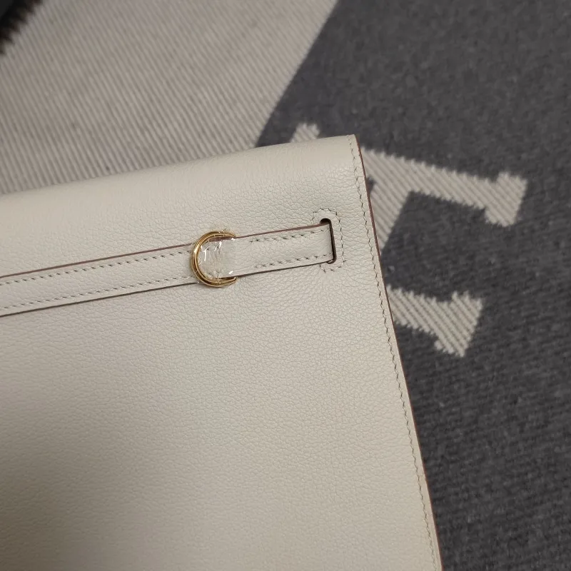 Hermes Off-White Kelly Leather Handbag 183 - Image 5