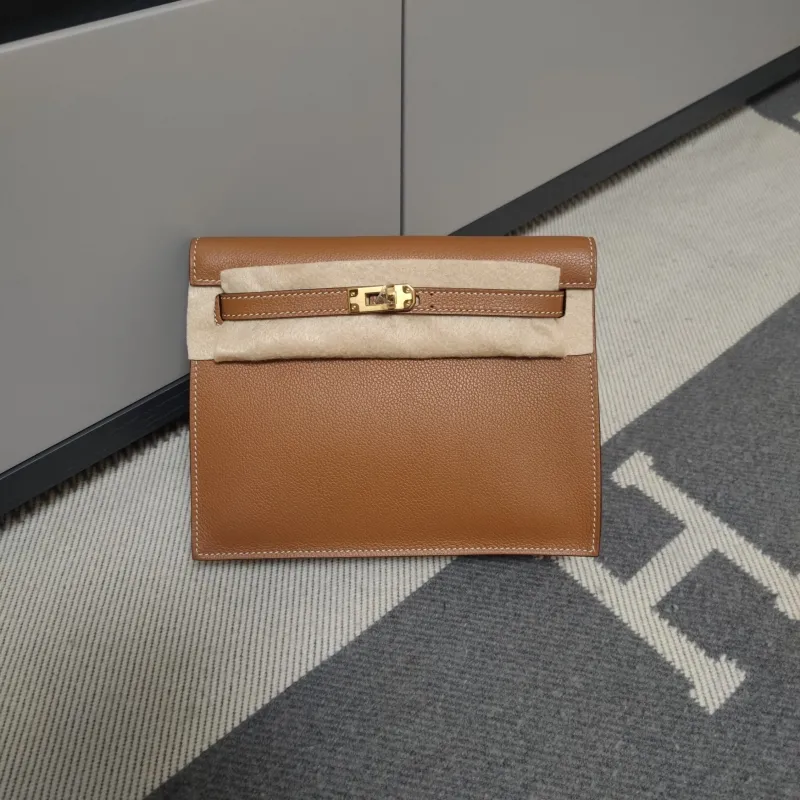 Hermes Brown Kelly Handbag 184