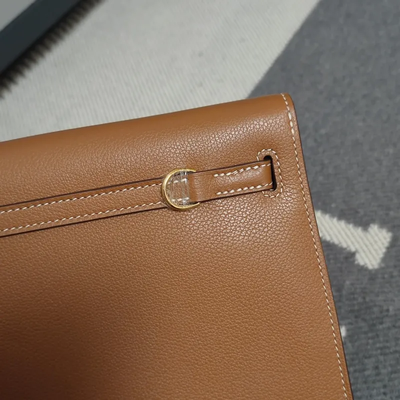 Hermes Brown Kelly Handbag 184 - Image 5