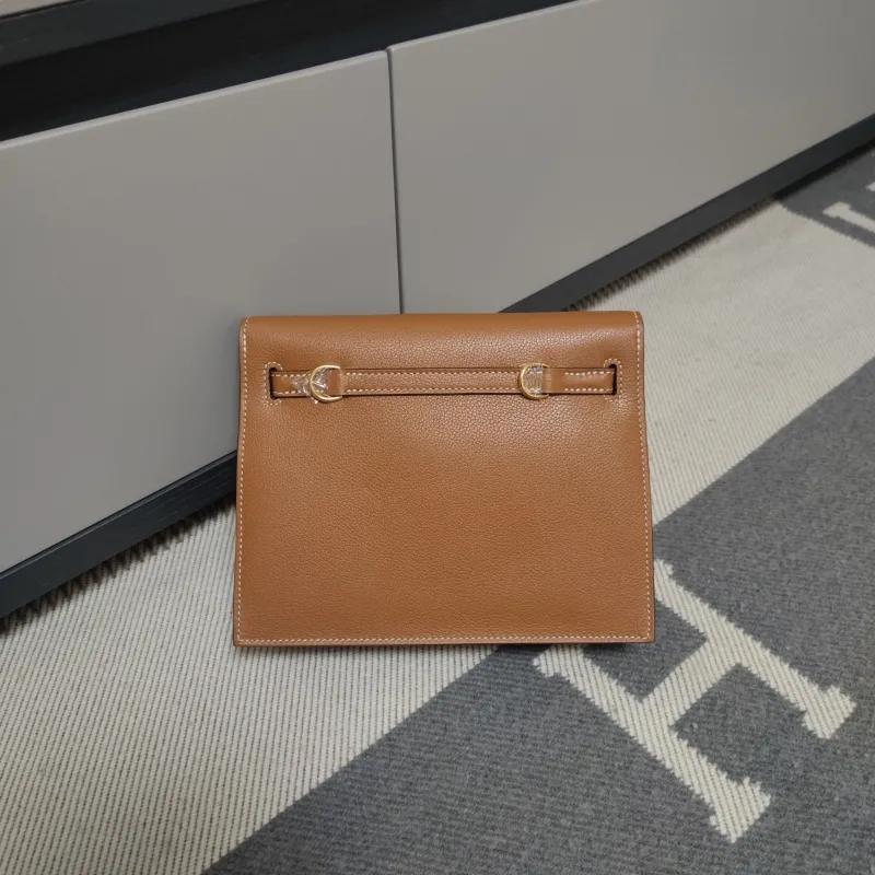 Hermes Brown Kelly Handbag 184 - Image 9
