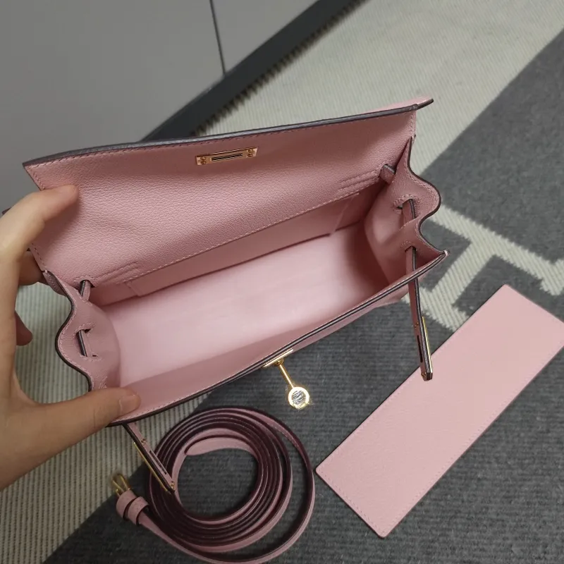 Hermes Pink Leather Kelly Handbag 187 - Image 9