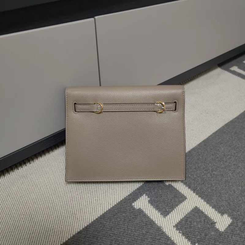 Alternative view of Hermes Gray Leather Kelly Bag 196
