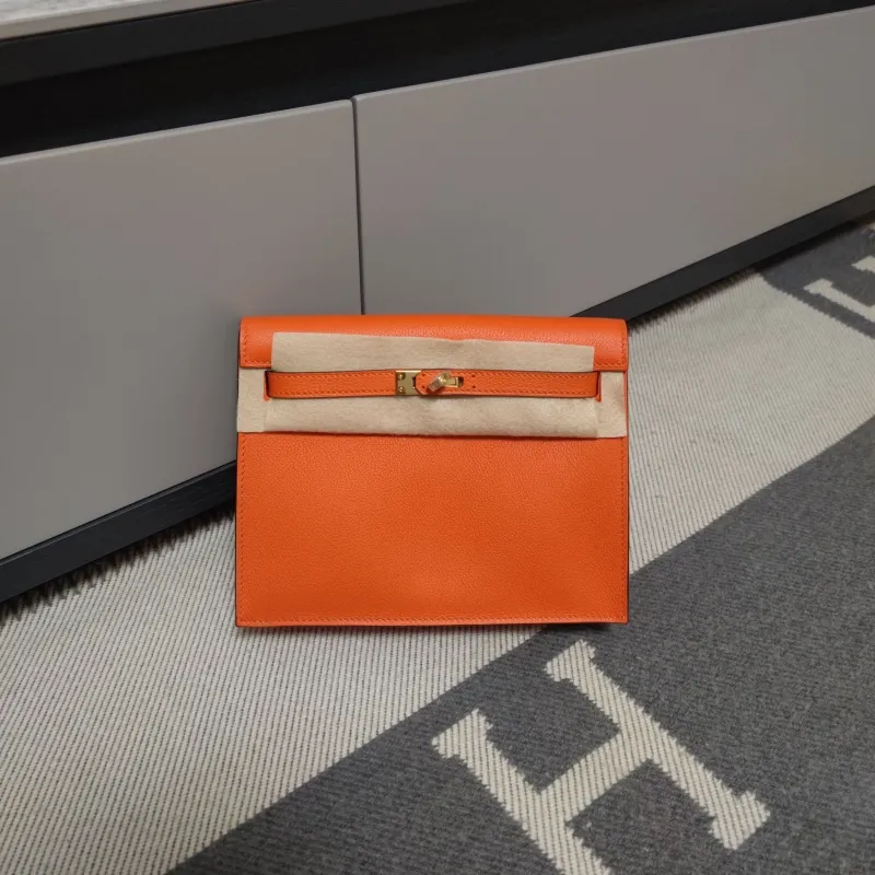 Hermes Orange Kelly Leather Bag 197