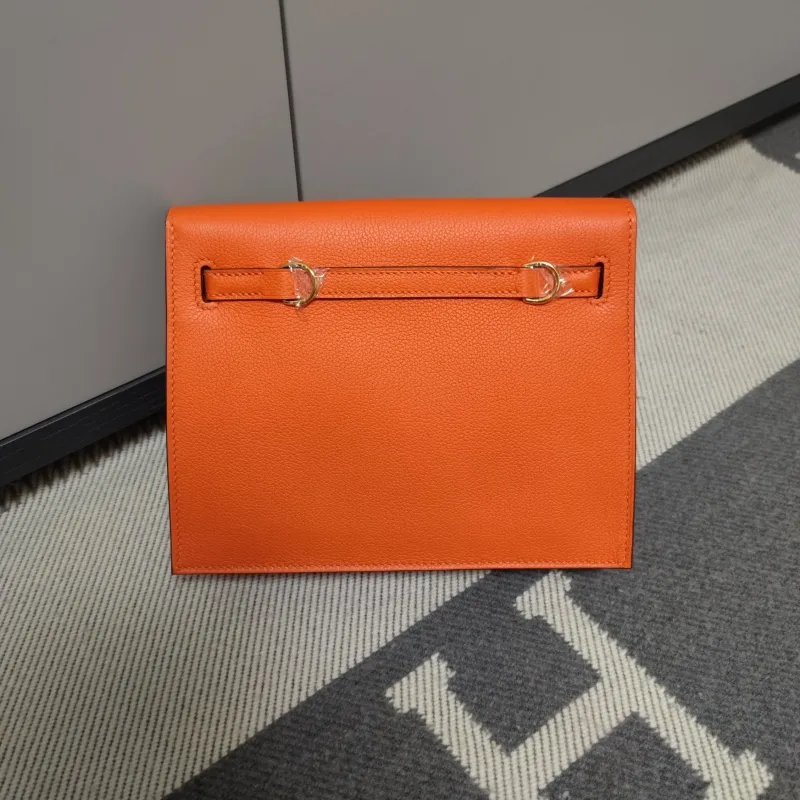 Alternative view of Hermes Orange Kelly Leather Bag 197