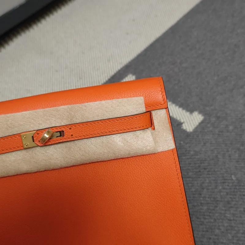 Hermes Orange Kelly Leather Bag 197 - Image 5