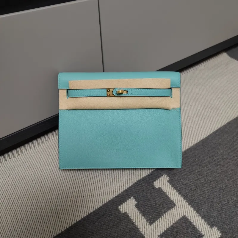 Hermes Turquoise Kelly Leather Handbag