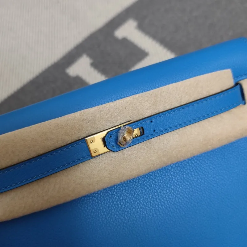 Hermes Blue Kelly Bag 208 - Image 8