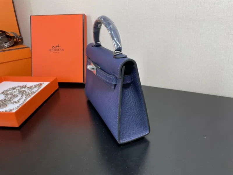 Alternative view of Hermes Kelly Bags-212