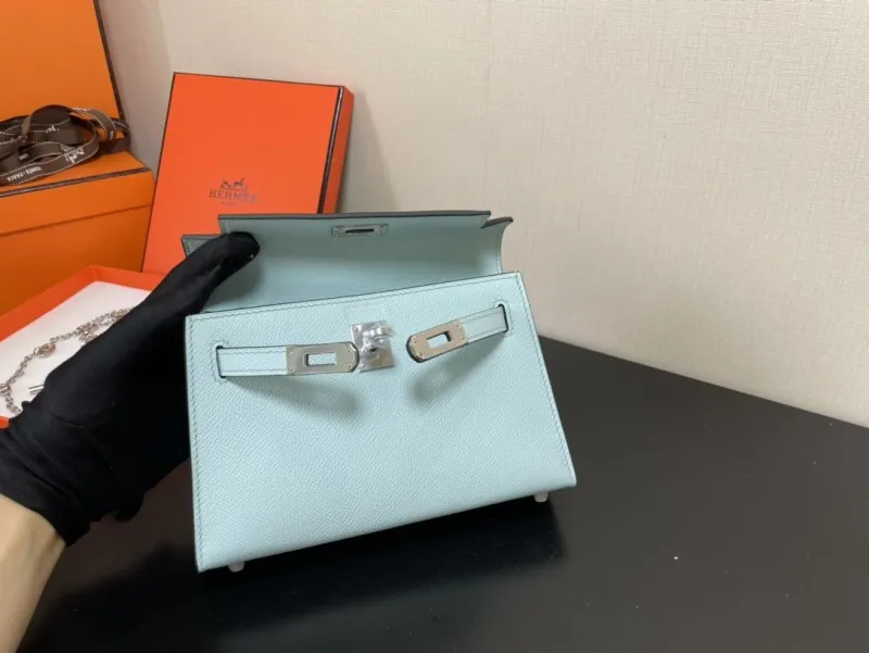 Hermes Light Blue Kelly Handbag 216 - Image 4