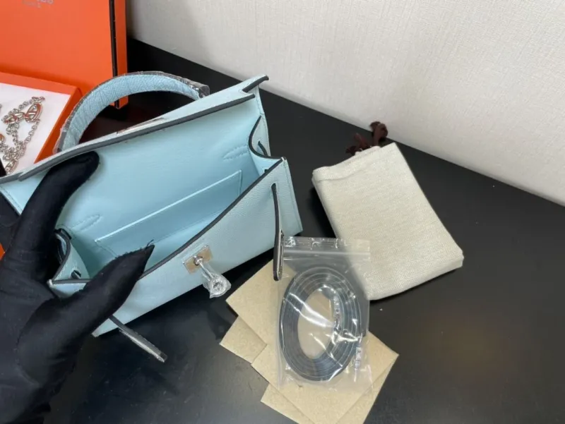 Hermes Light Blue Kelly Handbag 216 - Image 9