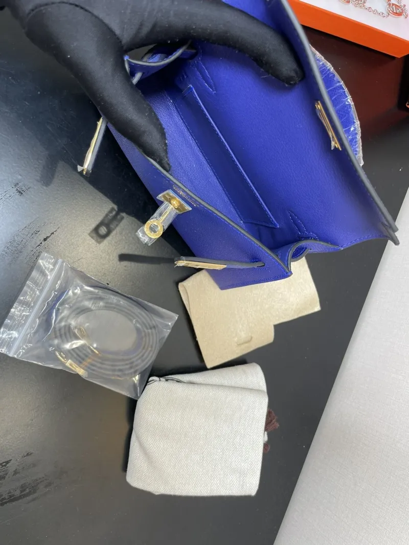 Hermes Blue Kelly Handbag 233 - Image 6