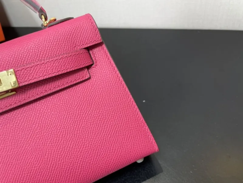 Hermes Kelly 248 Pink Leather Handbag - Image 5