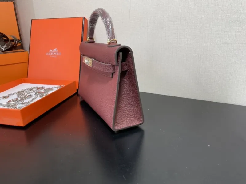 Alternative view of Hermes Kelly Bags-254