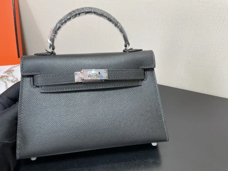 Hermes Black Mini Kelly Handbag 270 - Image 3