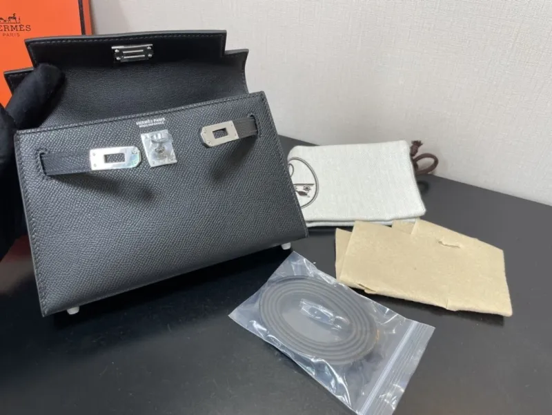 Hermes Black Mini Kelly Handbag 270 - Image 7