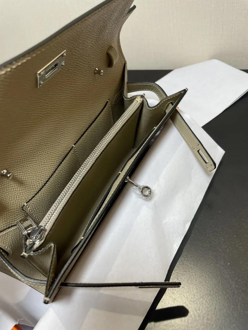 Hermes Beige Kelly Clutch Bag 285 - Image 4